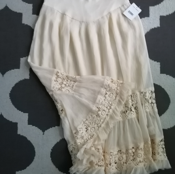 Free People Lace Therapy Crochet Midi Skirt NWT - Picture 12 of 12